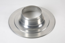 Ubbink ronde plakplaat, aluminium, doorvoer diameter 200mm, plakplaat diameter 495mm, hoogte 120mm